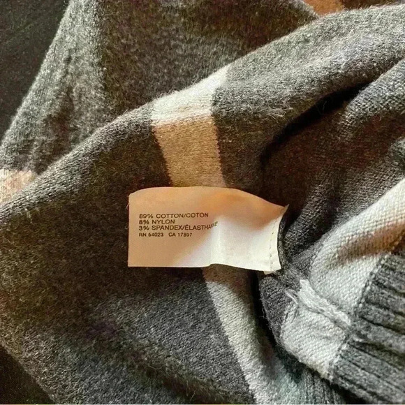 Gap Knit Sweater Men's Long-sleeve V-neck Stripes Grey Size S - Picture 11 of 11